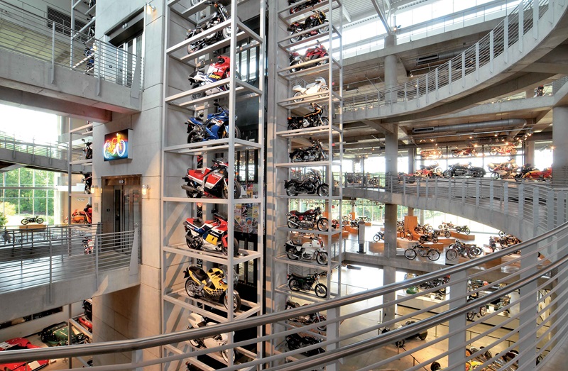 Музей Барбер Моторспортс признал крупнейшим мотомузеем в мире