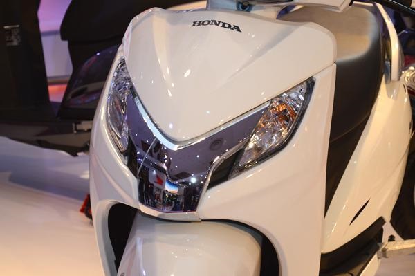 Новый скутер Honda Activa 125 (Индия)