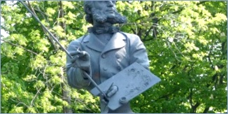 Памятник И. К. Айвазовскому - Monument to I. K. Aivazovsky
