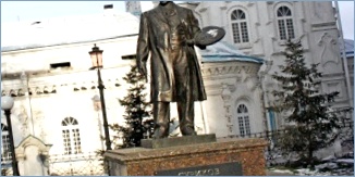 Памятник В.И. Сурикову в Красноярске - Monument to V. Surikov in Krasnoyarsk